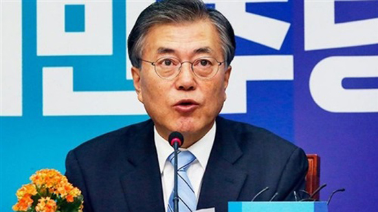 رئيس كوريا الجنوبية الجديد «مون جيه إن» يؤدي اليمين الدستورية