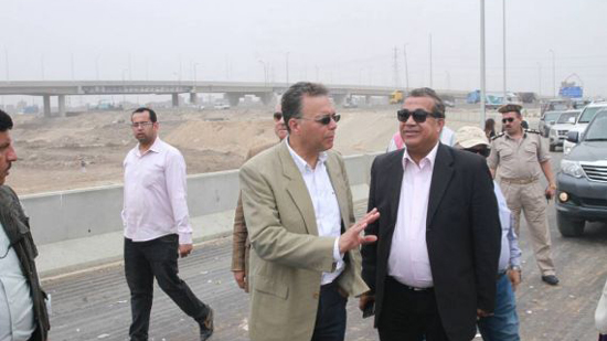 وزير النقل يتابع أعمال صيانة الطريق الدائري