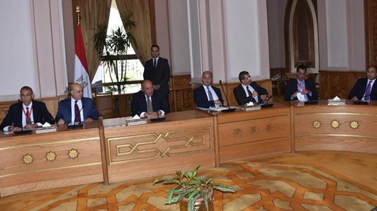 وزير الخارجية يستقبل وفد أعضاء لجنة العلاقات الخارجية بمجلس النواب