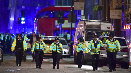  تقرير مرصد الأزهر لمكافحة التطرف عن العملية الإرهابية على جسر لندن
