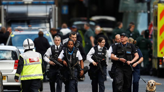 الشرطة البريطانية: أحرزنا تقدما في كشف هوية منفذي هجوم لندن
