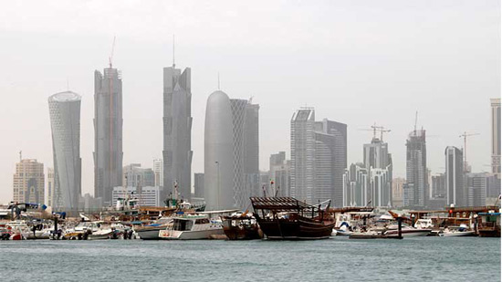 التايمز : قطر في حصار جوي وبري وبحري  