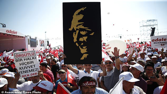المعارضة التركية تختتم مليونيتها في إسطنبول