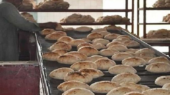 بحث زيادة بدل التنازل عن رغيف الخبز المدعم لـ 20 قرشا