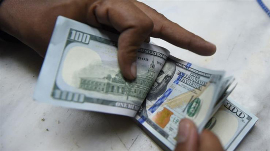 الدولار يتجاوز 18 جنيها في بنوك التجاري الدولي وكريدي أجريكول والإسكندرية