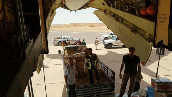 مصر تقدم شحنة من الأدوية والمستلزمات الطبية لليبيا
