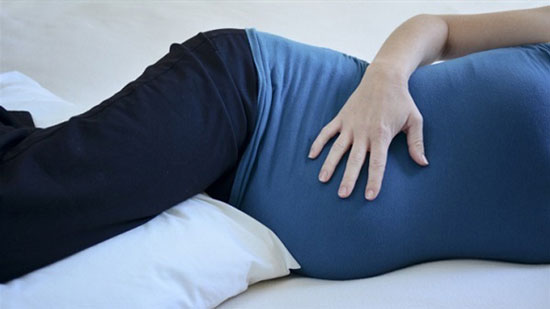 هذه هي أفضل الأوضاع للنوم أثناء الحمل