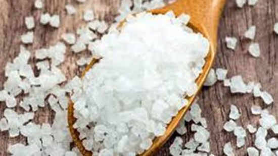 10 أعراض تخبرك أن جسدك بحاجة إلى الملح
