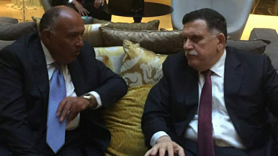 وزير الخارجية مع رئيس المجلس الرئاسي الليبي