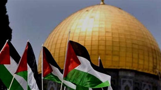 صحيفة عبرية تزعم : الدول العربية ليست لديها وقت لقضية فلسطين