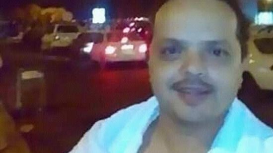 شاهد.. محمد هنيدي يؤدي فريضة الحج بالسعودية