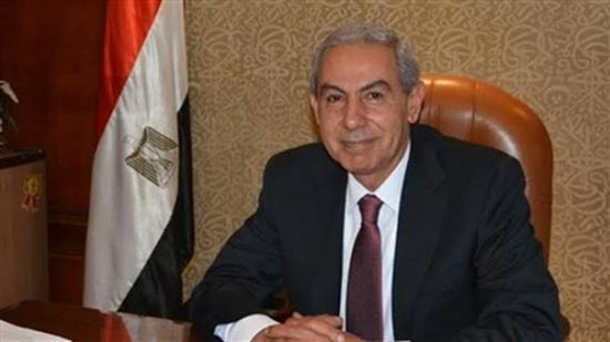 وزير التجارة والصناعة: مصر مؤهلة لتكون مركزًا لتصنيع السيارات