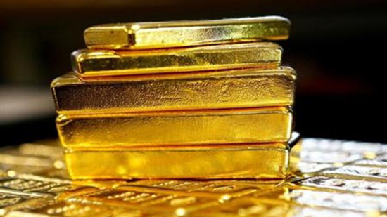 الذهب يهبط 1% بعد بيان المركزي الأمريكي