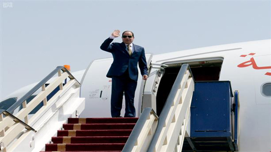 الرئيس يغادر إلى الإمارات في زيارة رسمية تستغرق يومين