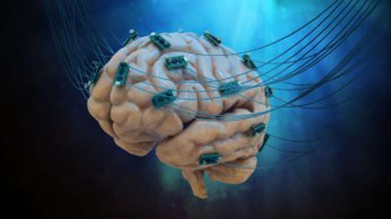 لأول مرة.. علماء ينجحون فى ربط الدماغ البشرى بالإنترنت