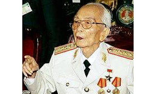 القائد الفيتنامى العظيم الجنرال جياب