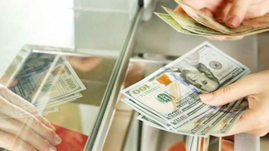  خبير اقتصادى: وصول تحويلات المصريين لـ 1.7 مليار دولار فى أغسطس ثقة للقطاع المصرفى