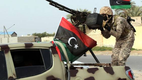 عاجل| الجيش الليبي يقصف مواقع للتنظيمات المتشددة في درنة