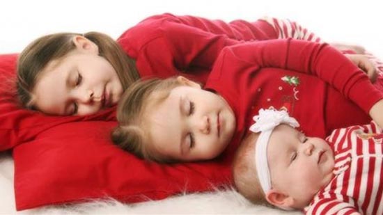 كثرة النوم عند الأطفال