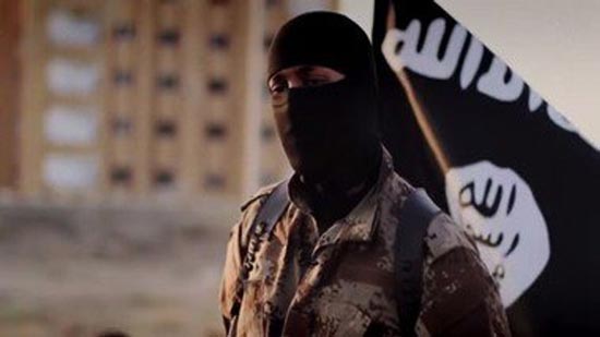 داعش يحرض على استهداف المسيحيين ويحرم تهنئتهم