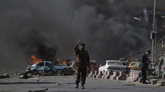 عاجل.. الداخلية الأفغانية: 40 قتيلًا على الأقل في انفجارات وسط كابل