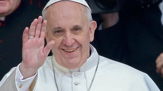 البابا فرنسيس يعتذر لضحايا الانتهاكات الجنسية