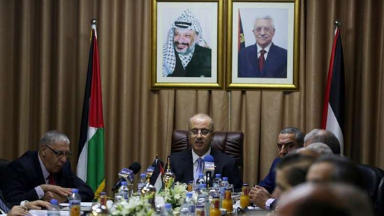 مجلس الوزراء الفلسطيني يقرر بدء العمل على 
