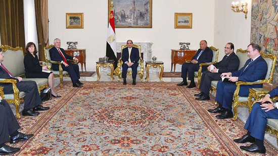 وزير الخارجية الأمريكي يؤكد للسيسي دعم بلاده لحرب مصر على الإرهاب