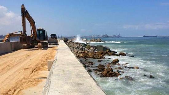 مليار جنيه لحماية شواطئ الإسكندرية  