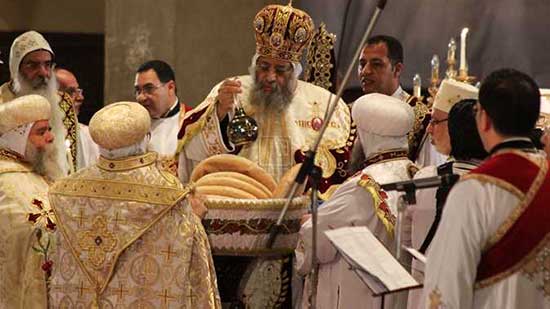 البابا تواضروس يترأس صلوات القداس بدير«مكاريوس السكندري»
