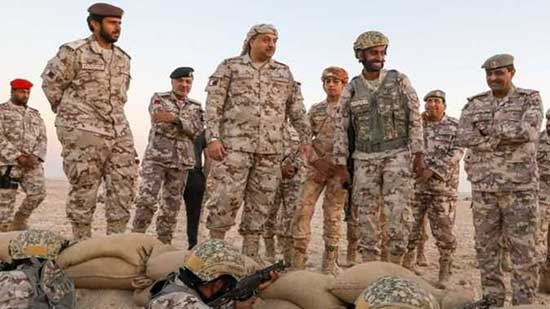 عمرو أديب يسخر من تدريبات الجيش القطري: «مش منسي ودبابة» (فيديو)