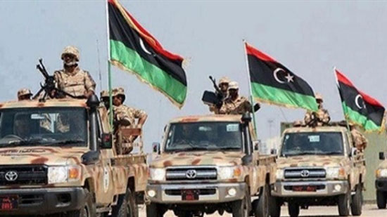 الجيش الليبي يقصف مواقع الإرهابيين في جبال الهاروج