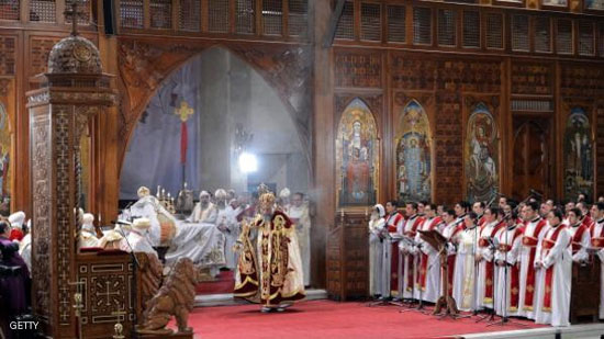 البابا يصلي قداس العيد بالكاتدرائية وسط تشديدات أمنية وهذه هي شروط الدخول؟