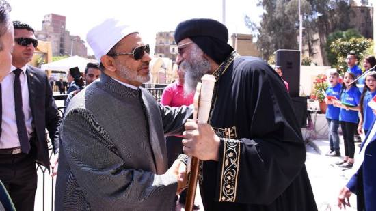  القيادات الاسلامية تهنئ البابا بعيد القيامة