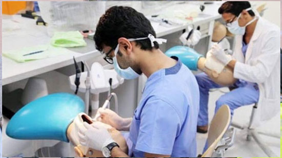 برلماني لوزير الصحة: أطباء الأسنان «مبيدوش بنج للصعايدة»