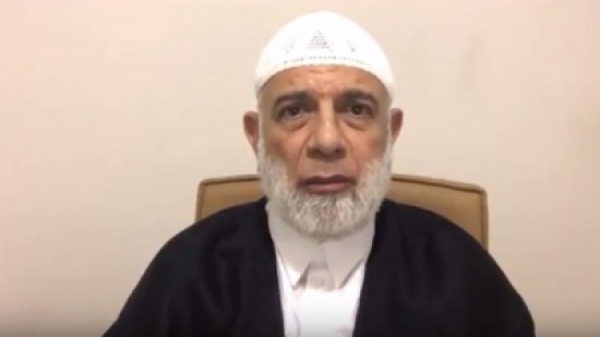 وجدي غنيم يستقبل رمضان بالتكفير.. وباحث: الإخوان يستنشقون العنف