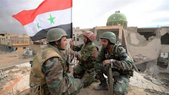 الجيش السوري يعلن طرد داعش من كل المناطق بمحيط دمشق