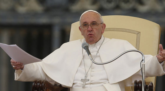 البابا فرنسيس يوجه رسالة خاصة للشباب