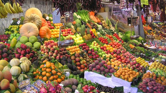 أسعار الخضروات والفاكهة في الأسواق اليوم الثلاثاء 12-6-2018