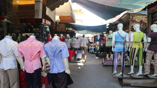 ارتفاع اسعار ملابس العيد يتسبب فى عزوف المواطنين عن الشراء بقنا