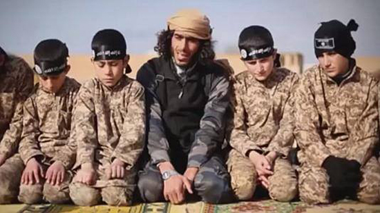 اعترافات داعشي: داعش ستضرب أوروبا من خلال الأطفال
