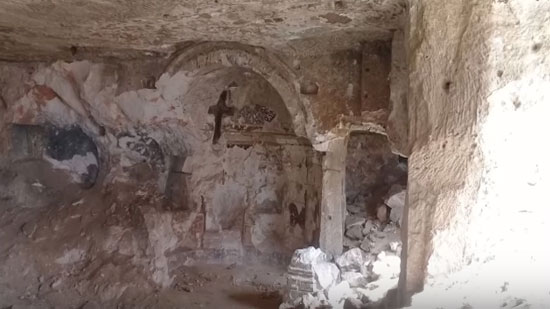 بالفيديو.. سقوط تشكيل عصابي حفر مقبرة أثرية في المنيا