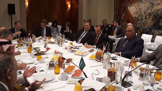 وزير الخارجية يشارك في اجتماع المجموعة الدولية المصغرة حول سوريا