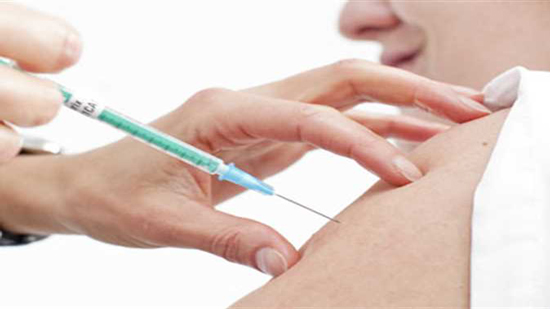 «الصحة»: توفير كافة الاحتياجات من الأمصال واللقاحات