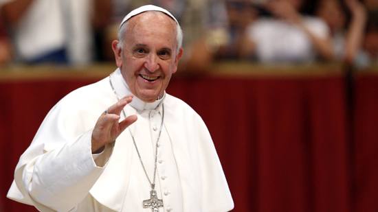البابا فرنسيس: يجب على القوى العالمية وقف التسليح