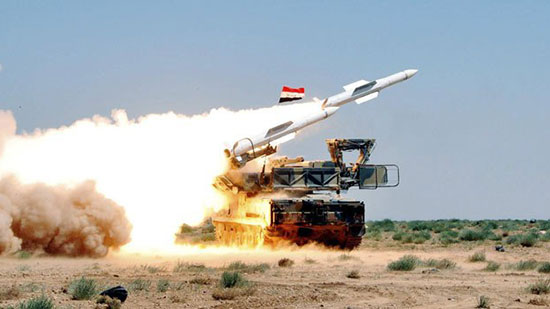 الدفاعات الجوية السورية تدمر هدفًا معاديًا