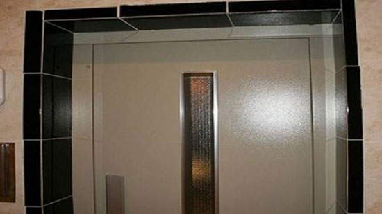 الحماية المدنية تنجح في استخراج 4 أشخاص عالقين داخل مصعد عقار بعابدين