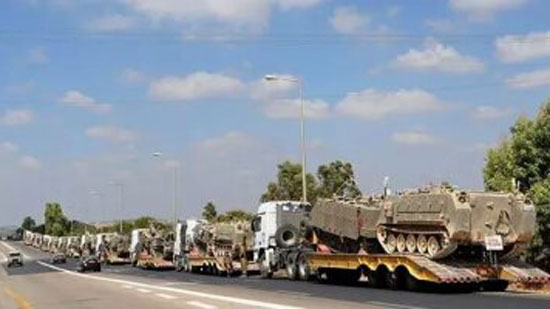 تعزيزات عسكرية إسرائيلية إلى الحدود مع غزة