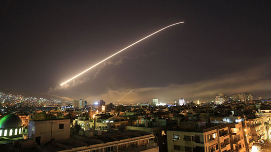 ريابكوف: الولايات المتحدة تعرض عضلاتها أمام روسيا وإيران في سوريا