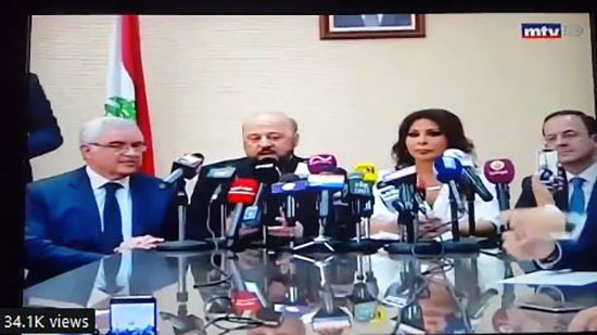 الحكومة اللبنانية تكرم أليسا بعد تجربة المرض